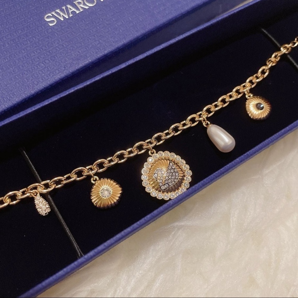Swarovski Vintage Swan Bracelet 5489217